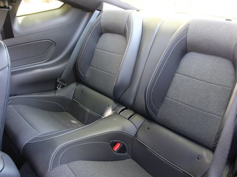 Used 2024 Ford Mustang GT RWD image 9