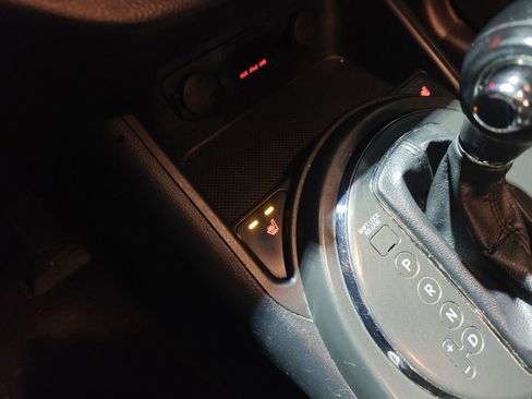 Used 2011 Kia Sportage EX w/ Premium Pkg w/Leather Seats image 10