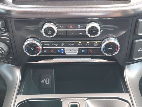 New 2026 Ford F150 Lariat w/ Equipment Group 501A Mid AWD/4WD image 19