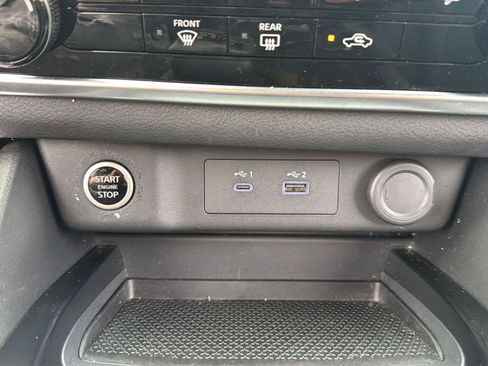 Used 2023 Nissan Rogue S AWD/4WD image 20