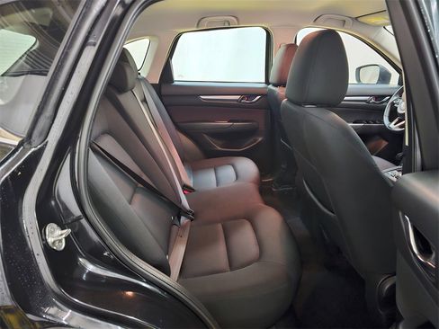 Used 2021 MAZDA CX-5 Sport image 12