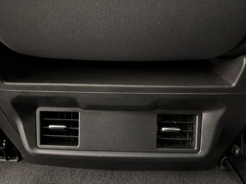 Used 2021 Chevrolet Silverado 1500 Custom Trail Boss image 16