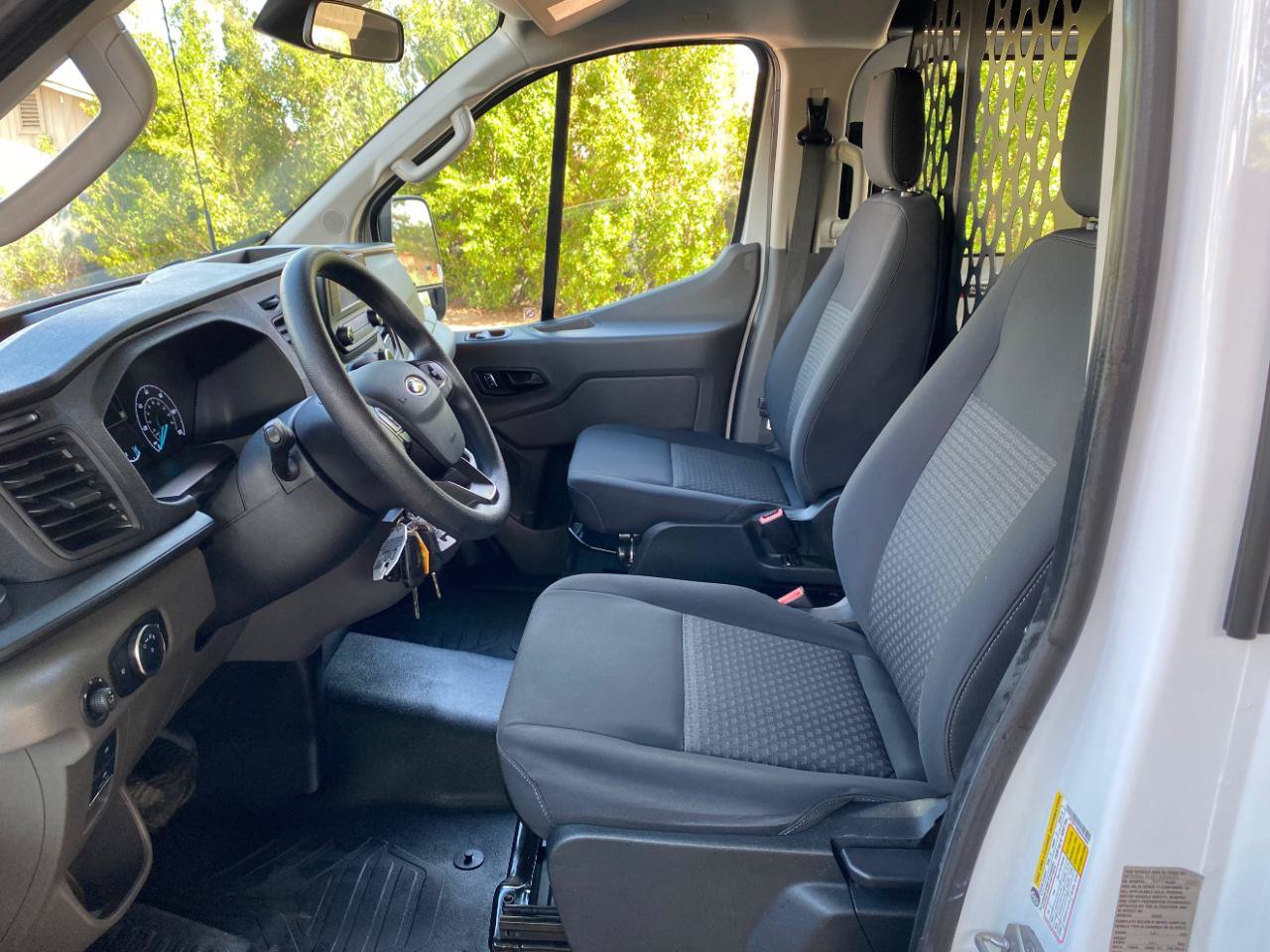 Used 2025 Ford Transit 250 Low Roof w/ Exterior Upgrade Package RWD image 24