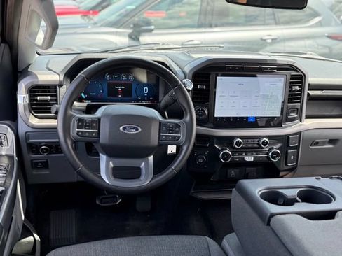 Used 2024 Ford F150 XLT AWD/4WD image 7