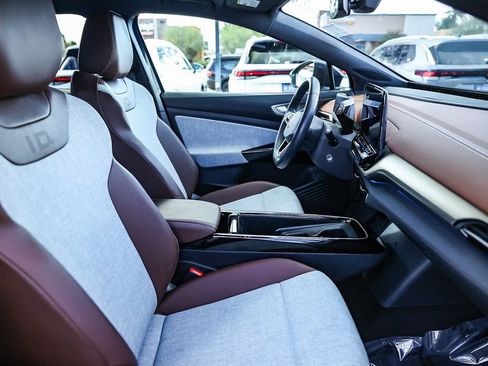 Certified 2023 Volkswagen ID.4 2WD image 22