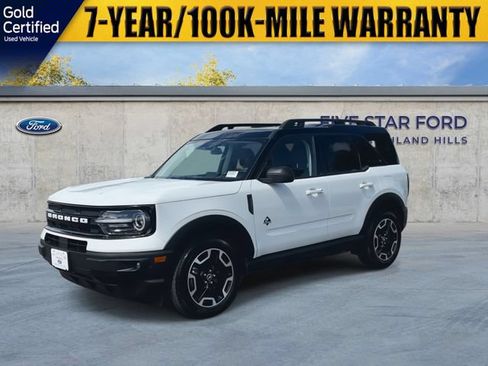 Used 2024 Ford Bronco Sport Outer Banks w/ Tech Package AWD/4WD image 5