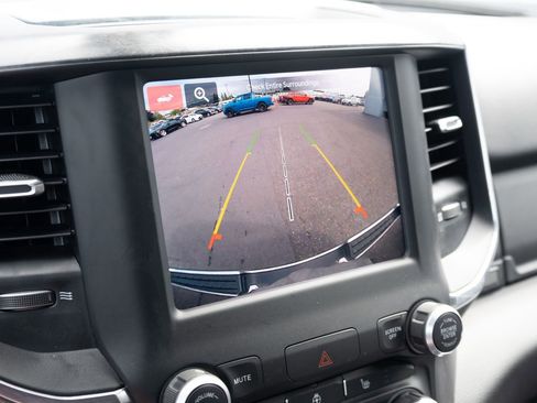 Used 2024 RAM 1500 Big Horn AWD/4WD image 4