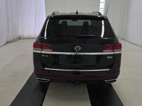 Used 2023 Volkswagen Atlas SE w/ Panoramic Sunroof Package AWD/4WD image 6