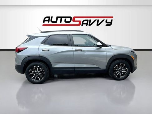 Used 2024 Chevrolet TrailBlazer ACTIV w/ Driver Confidence Package FWD image 8