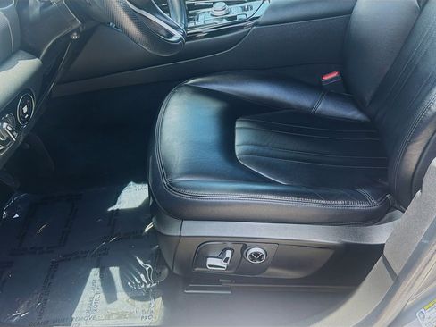 Used 2023 Maserati Levante GT AWD/4WD image 18
