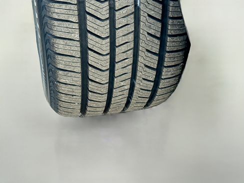 Used 2023 Land Rover Defender 110 X-Dynamic SE image 44