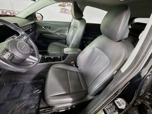 Used 2024 Hyundai Kona Limited AWD/4WD image 27