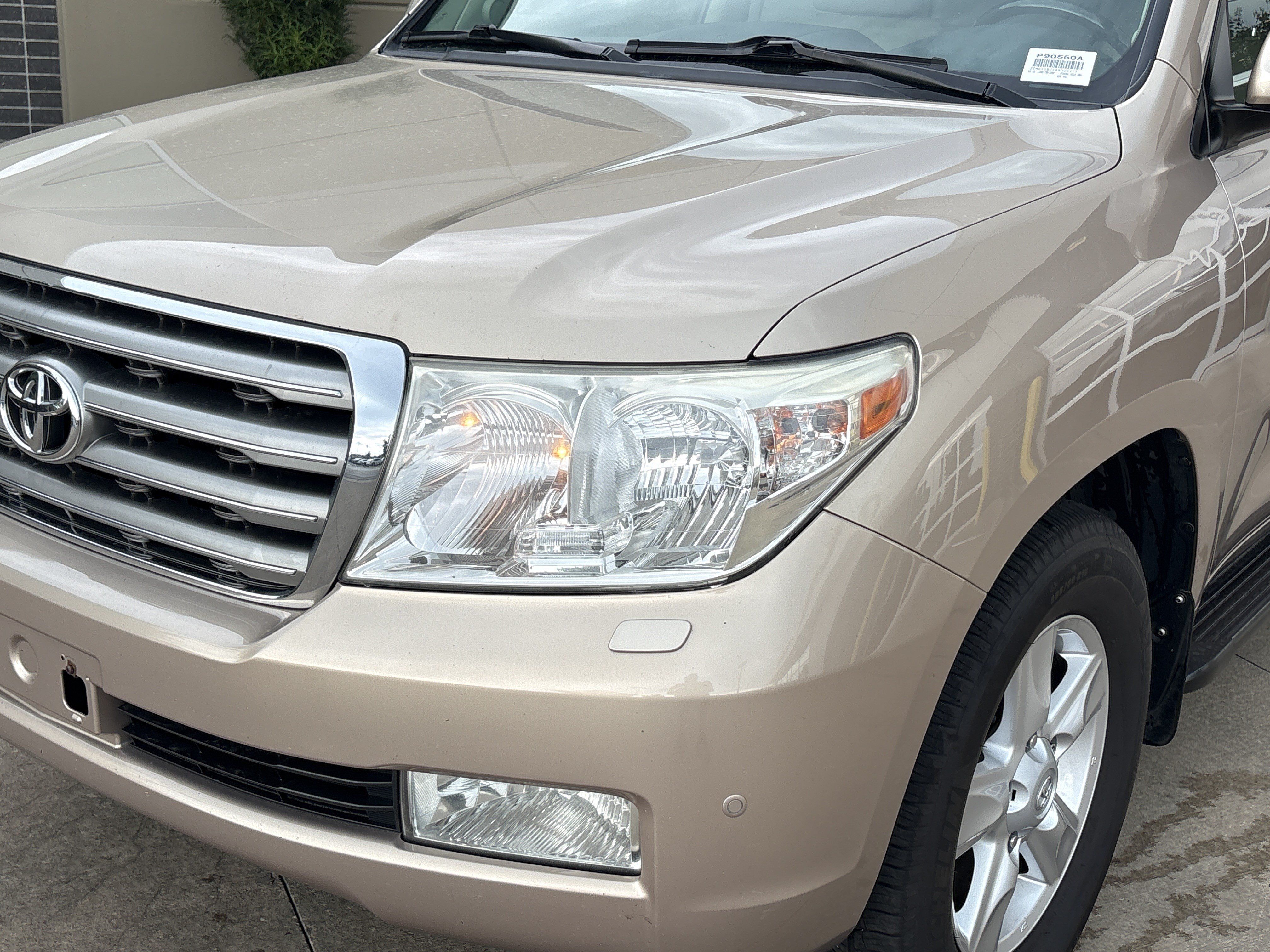 Used 2008 Toyota Land Cruiser w/ Upgrade Pkg AWD/4WD image 6