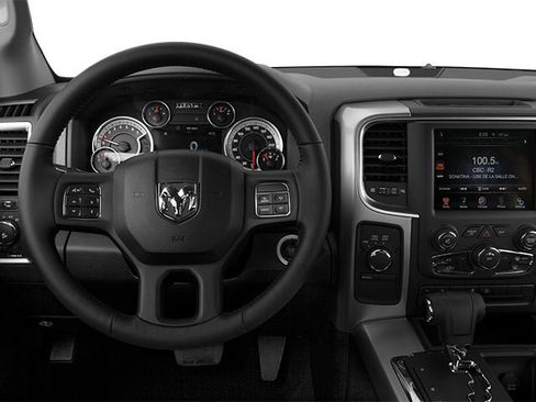 Used 2013 RAM 1500 Laramie w/ Convenience Group AWD/4WD image 6