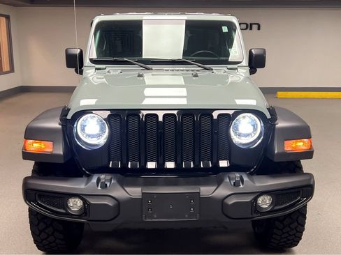 Used 2023 Jeep Wrangler Sport AWD/4WD image 2