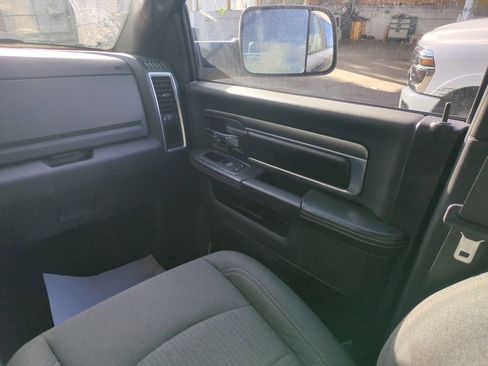 Used 2023 RAM 1500 Classic Warlock w/ Trailer Tow Group image 18