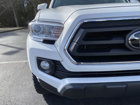 Used 2023 Toyota Tacoma SR5 image 14