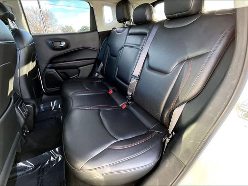 Used 2018 Jeep Compass Trailhawk w/ Leather Interior Group image 20