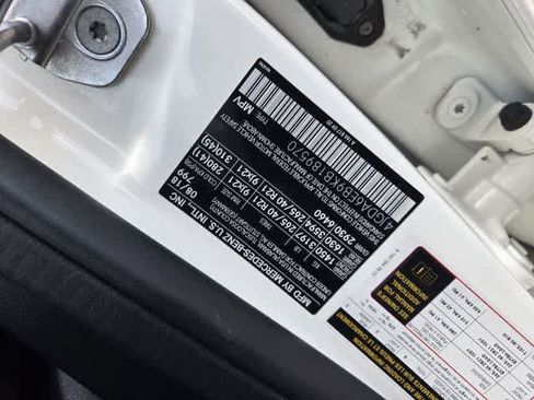 Used 2019 Mercedes-Benz GLE 43 AMG 4MATIC image 21