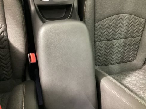 Used 2024 Chevrolet Equinox LT FWD image 21