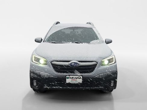 Used 2020 Subaru Outback Premium AWD/4WD image 9
