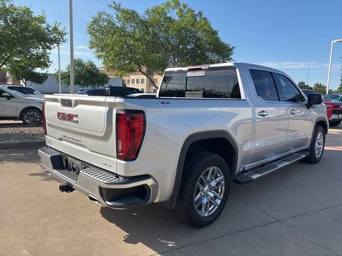Used 2022 GMC Sierra 1500 SLT AWD/4WD image 5