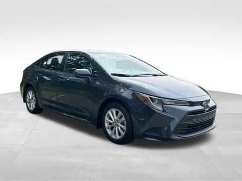 Certified 2024 Toyota Corolla LE w/ LE Convenience Package FWD image 7