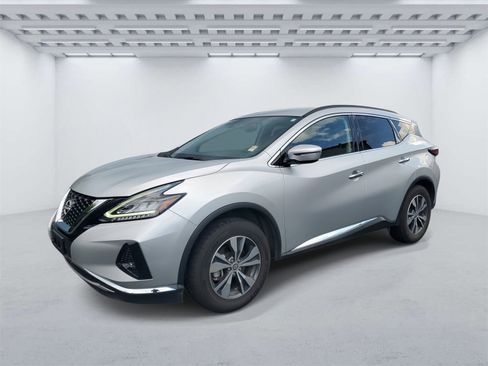 Used 2023 Nissan Murano SV image 2