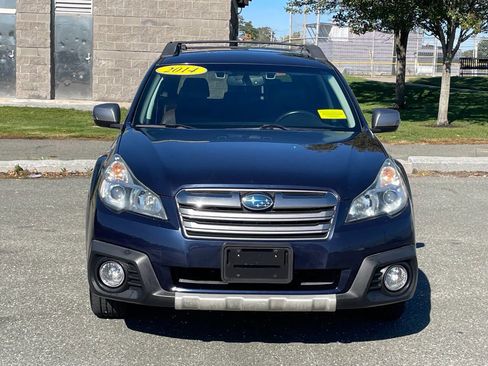 Used 2014 Subaru Outback 2.5i Limited image 2