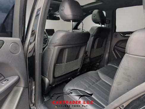 Used 2018 Mercedes-Benz GLE 350 4MATIC image 15