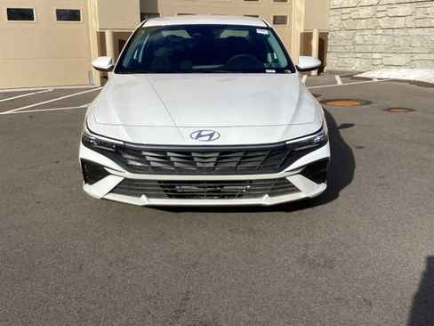 New 2026 Hyundai Elantra Blue image 2