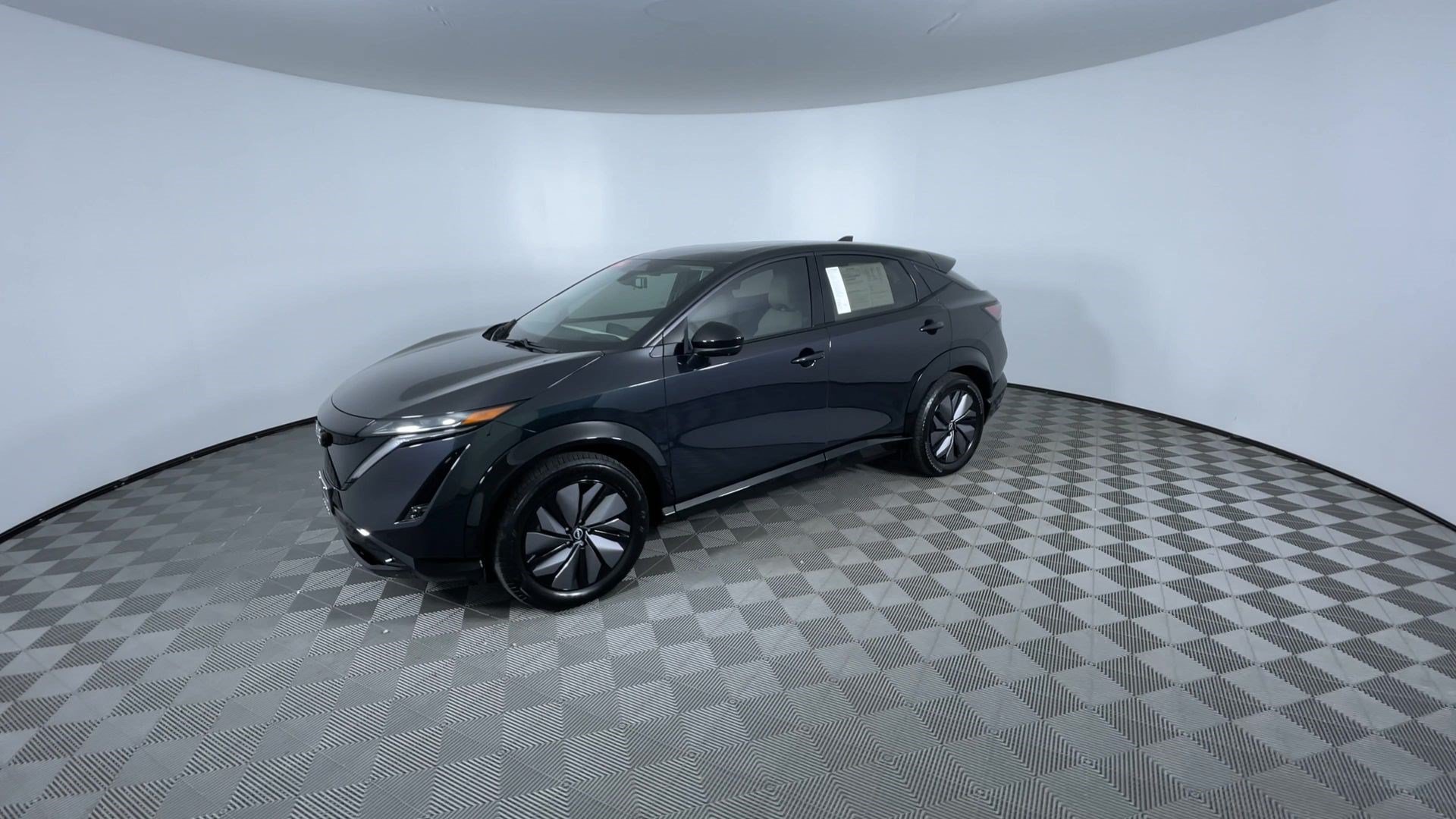 Certified 2024 Nissan Ariya AWD image 4