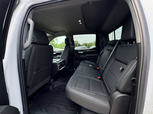 New 2026 GMC Acadia Elevation w/ Black Edition FWD image 19