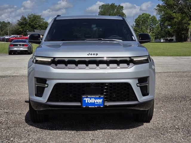 New 2026 Jeep Grand Wagoneer Limited AWD/4WD image 3