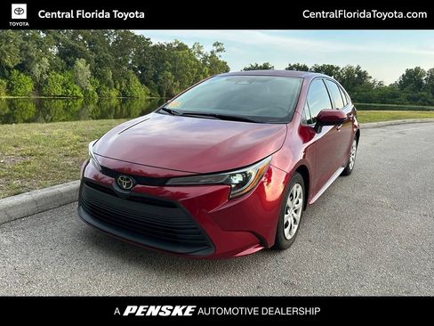 Used 2023 Toyota Corolla LE FWD image 1