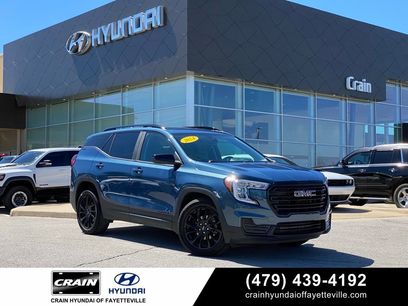 Used 2024 GMC Terrain SLE w/ Driver Convenience Package