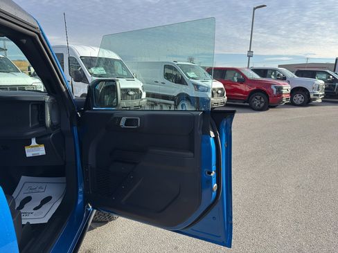 New 2025 Ford Bronco Big Bend w/ Black Diamond Package AWD/4WD image 15