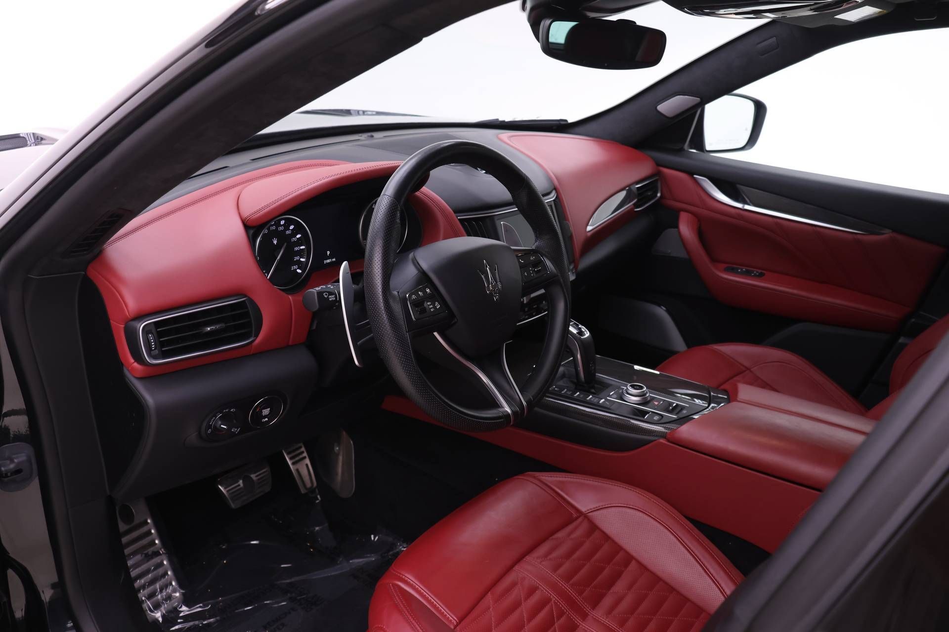 Used 2022 Maserati Levante Trofeo AWD/4WD image 6
