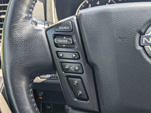 Used 2022 Nissan Frontier SV RWD image 21
