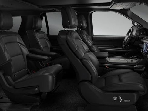 New 2026 Lincoln Navigator Reserve w/ Jet Appearance Package AWD/4WD image 29