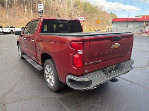 Used 2024 Chevrolet Silverado 1500 LTZ w/ LTZ Premium Package image 2