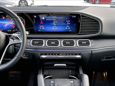 Used 2025 Mercedes-Benz GLE 350 4MATIC image 6