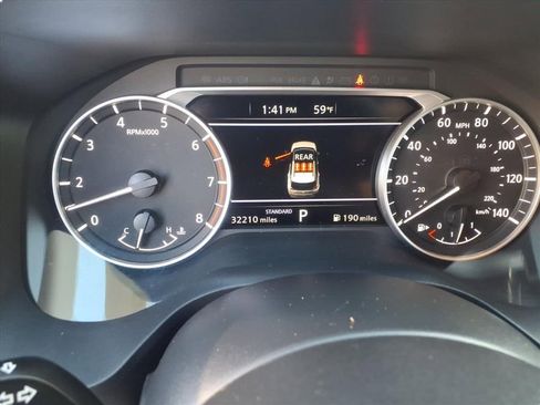 Used 2023 Nissan Rogue SV image 24