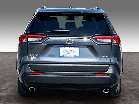 Used 2025 Toyota RAV4 XLE AWD/4WD image 27