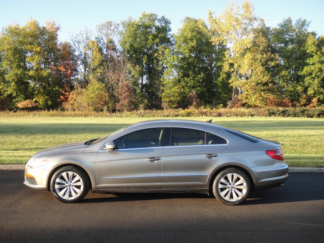 Used 2012 Volkswagen CC Sport FWD image 5