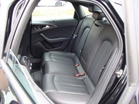 Used 2017 Audi A6 3.0T Premium Plus w/ 19" Sport Package image 8