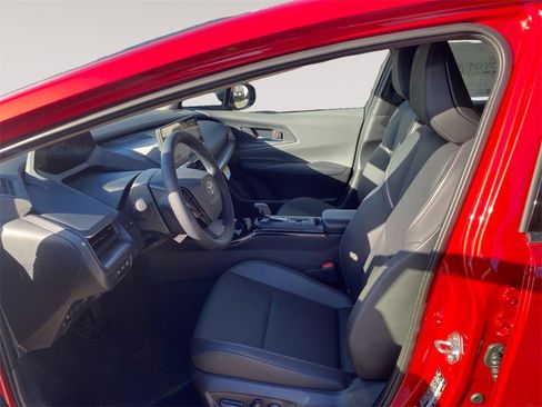 New 2026 Toyota Prius XLE image 9