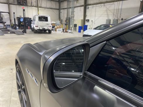 Used 2021 Maserati Ghibli S RWD image 19