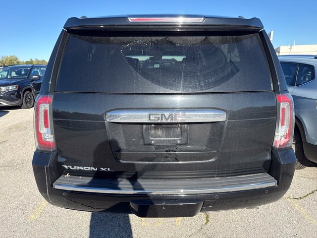 Used 2019 GMC Yukon XL Denali w/ Denali Ultimate Package AWD/4WD image 5