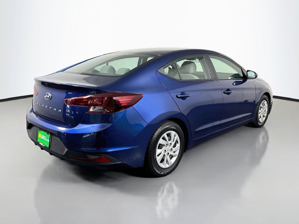 Used 2020 Hyundai Elantra SE FWD image 10